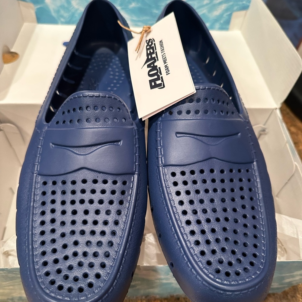 Men’s Blue Floafer size US 12